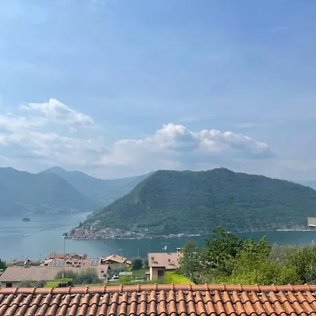 בית נופש Artistic House On The Iseo סולאזנו