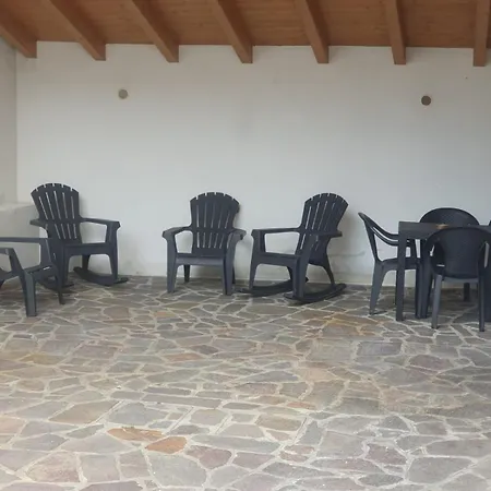 בית נופש Artistic House On The Iseo *