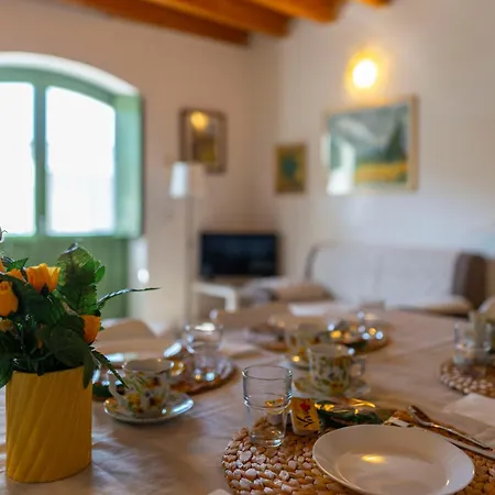 Artistic House On The Iseo