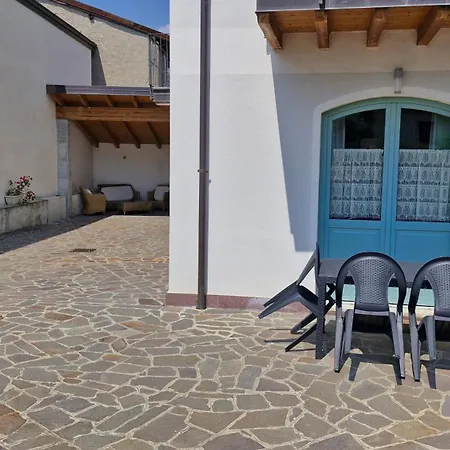 Artistic House On The Iseo *